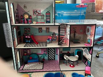 LOL surprise doll house