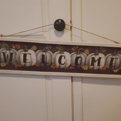 Fall Wooden Pumpkin Welcome Sign (7.5" × 31.5")