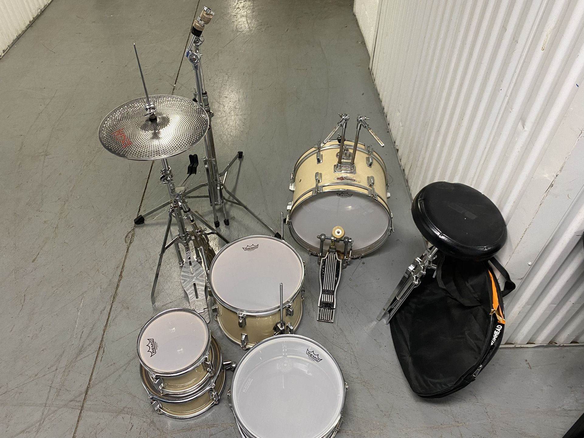 Compact Drum Set w/ Hardware & Cymbals