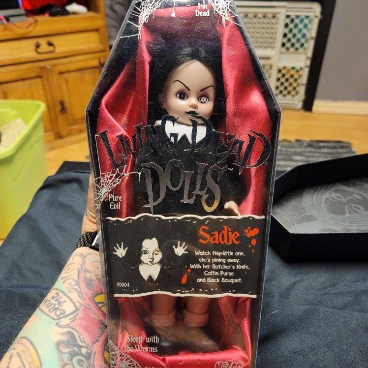 Living Dead Dolls Sadie Series 1 Mezco LDD Original Release #99904