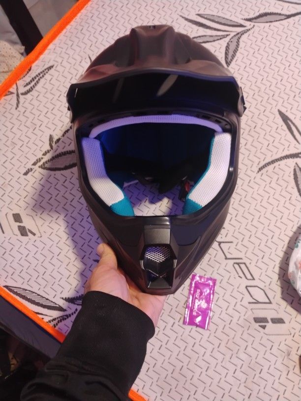 Roozo Helmet Dot Certified
