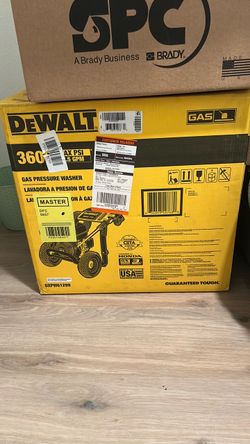 Dewalt 3600 psi 2.5 GPM GAS PRESSURE WASHER