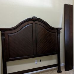 Vintage Cherrywood bedroom set