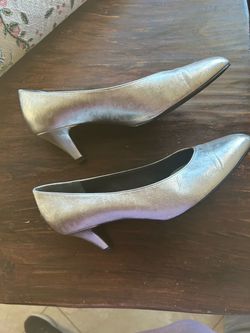 Attractive Dressy Women’s Shoes (Life Stride)