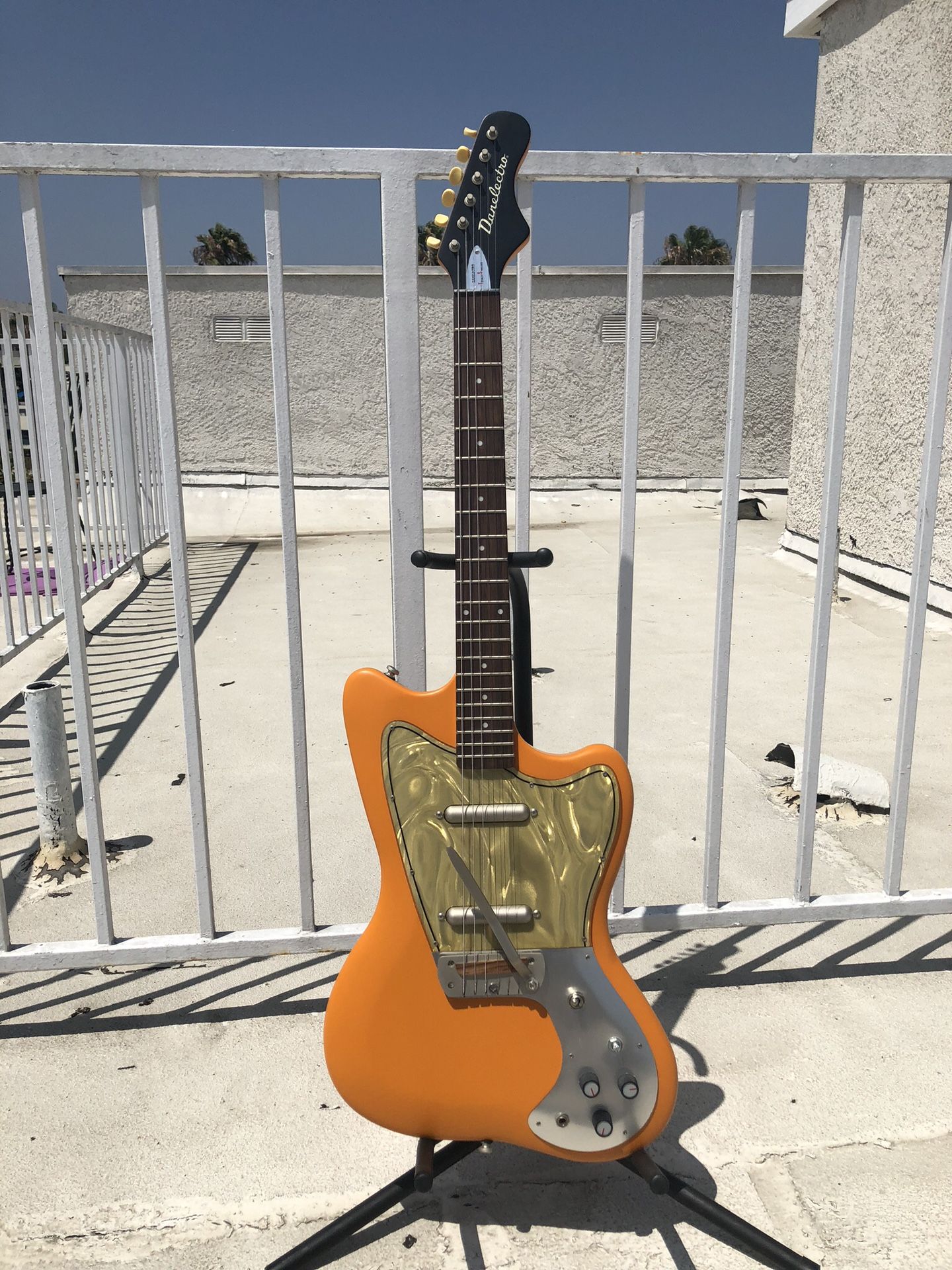 1967 Danelectro Hornet Reissue:Agent Orange Electric Guitar