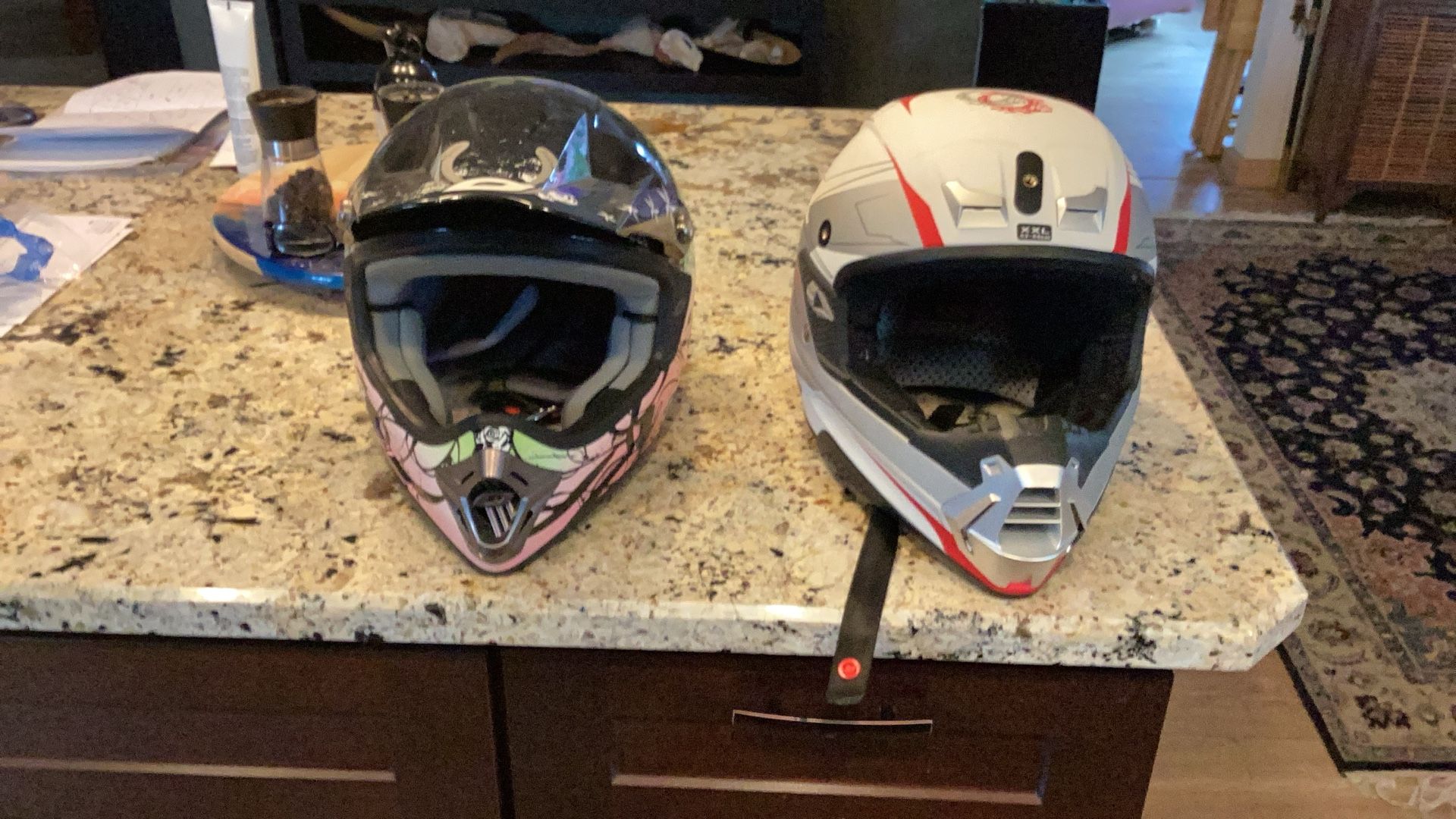 2 Helmets 35$ For both
