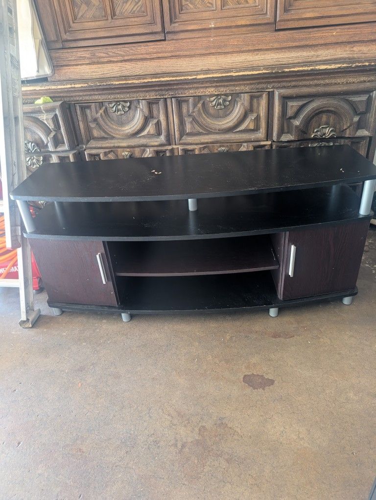 TV Cabinet / TV Stand
