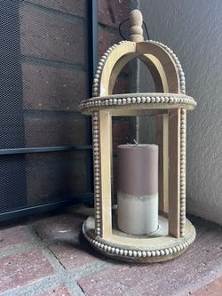 Mantel Decor