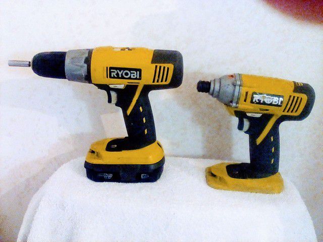 Ryobi Drill Set