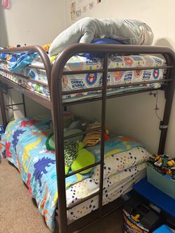 Twin Bunk  Beds
