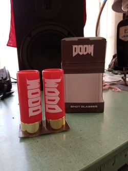 "DOOM" gaming shot glasses/shotgun shell style