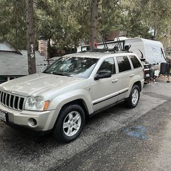 2012 Jeep Cheroke Grand Laredo 4.7 liter