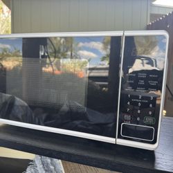 Small Microwave