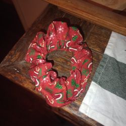 Seasonal Scrunchies 