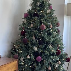 Balsam hill Christmas tree