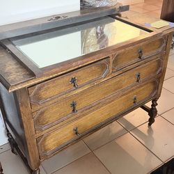 Antique dresser with mirror