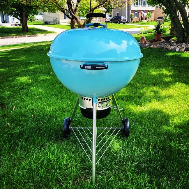 Glen Blue Weber 26inch Kettle Complete And New