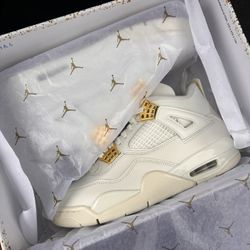 Jordan 4 