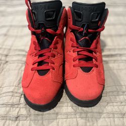 Nike Jordan 6 Retro Toro Red 
