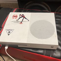 Xbox One S (8gb)