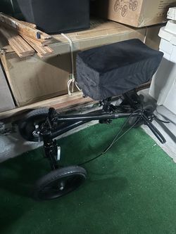 Knee Scooter - Lightly Used