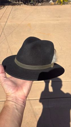 Men’s wool felt fedora hat
