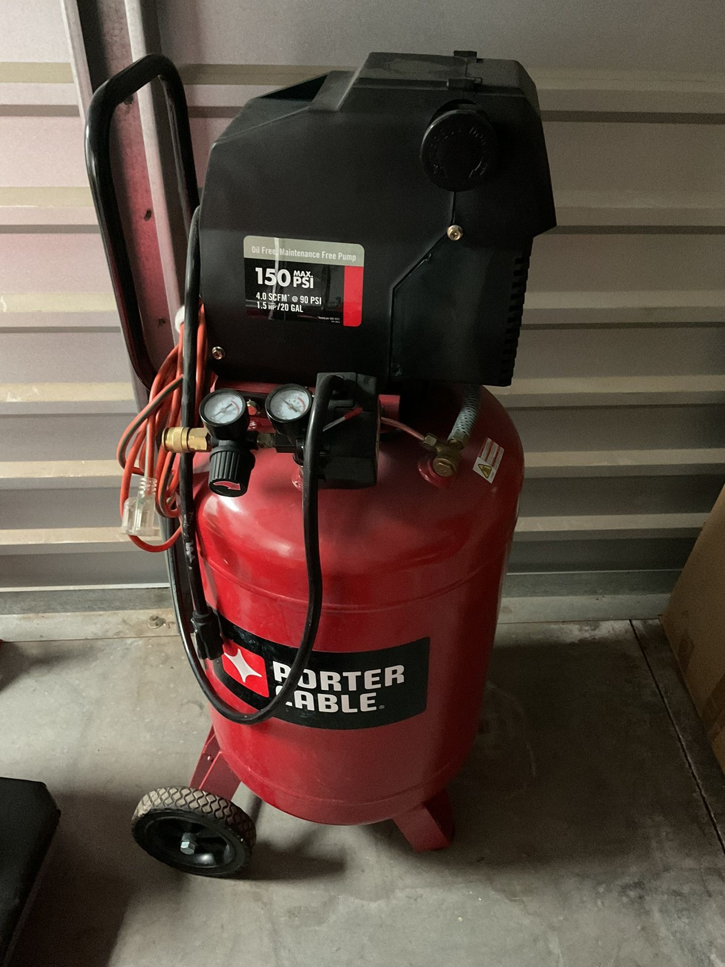 Porter Cable 20lbs Air Compressor