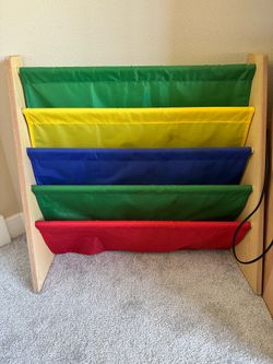 Kids book shelf