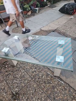 Coffee table center
