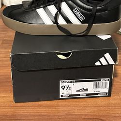 Adidas LV Court 3.0 Women’s Size 9 1/2