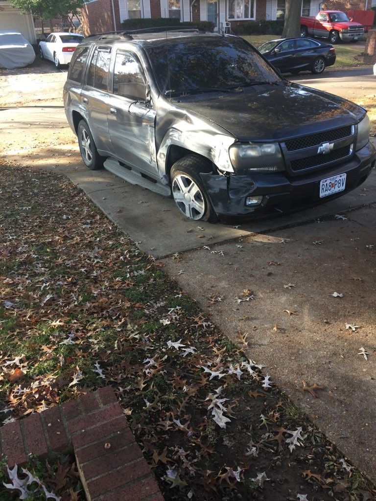 2007 trailblazer LT 4×4. For parts or fixer upper