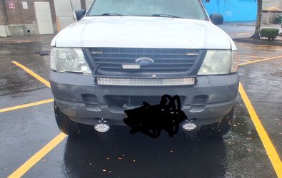 2004 Ford Explorer