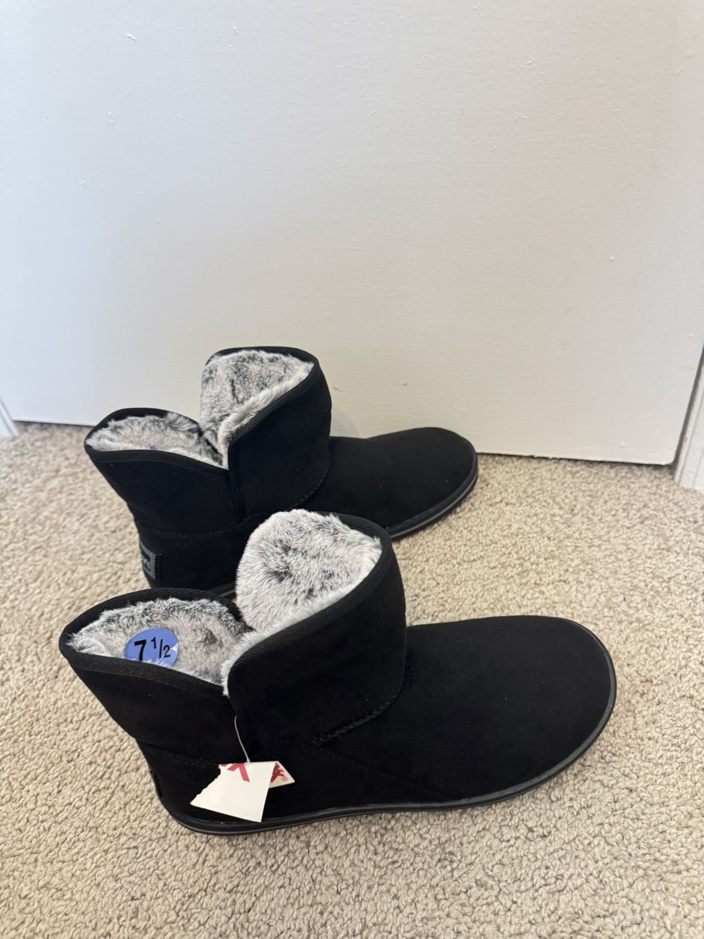 Skechers Womens Cozy Campfire Bunny Cuddles Black Ankle Boots Size 7.5