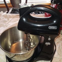Hand/Stand Mixer