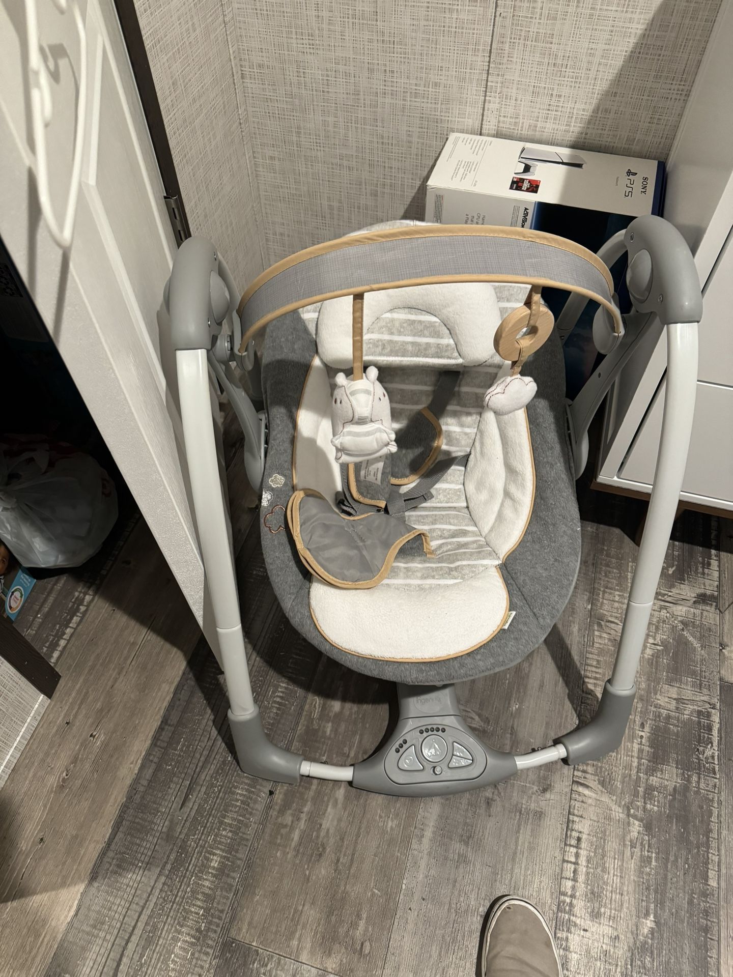Baby Swing