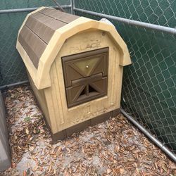 Dog Kennel Insulated Dog House 