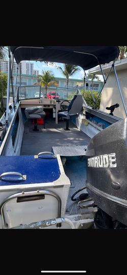 1976 Star Craft , 95 130hp Envirude Outboard