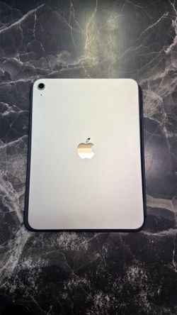 Apple iPad 11th Generation (A16) - 128GB - Silver- WiFi A3354 MD4A4LL/A Excellent