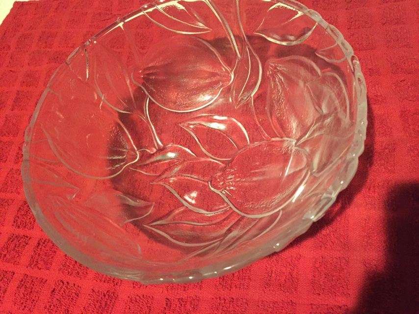 9” Glass Bowl