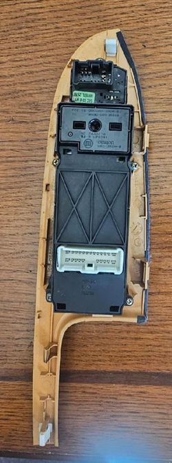 Window Master Switch