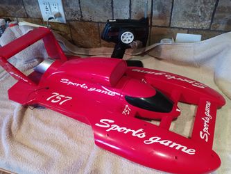 Remote Control Pickle Fork Boat