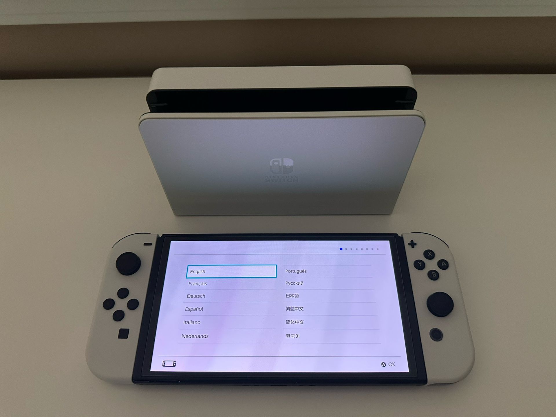 Nintendo Switch OLED + Accessories