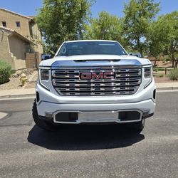 2023 GMC Sierra