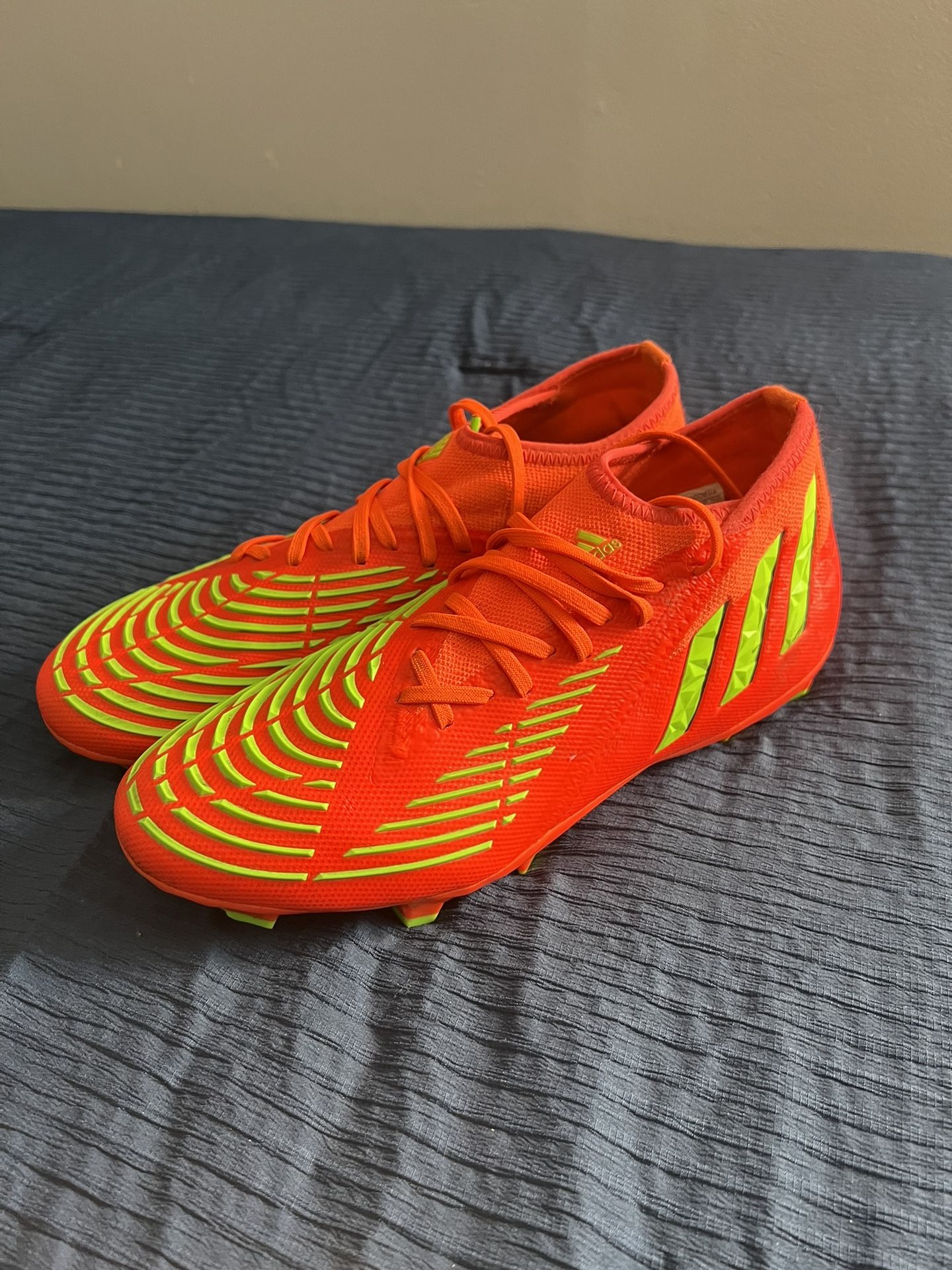 Adidas Predator Soccer