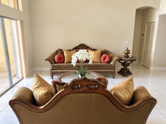 Elegant Furniture