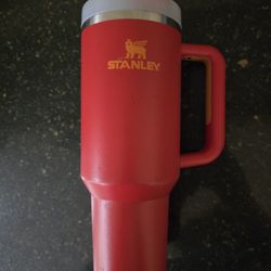 Stanley 40 Oz Travel Mug In Like New Condition 
