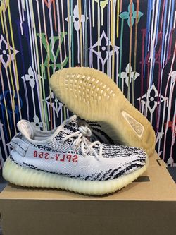 Yeezy zebra size 6