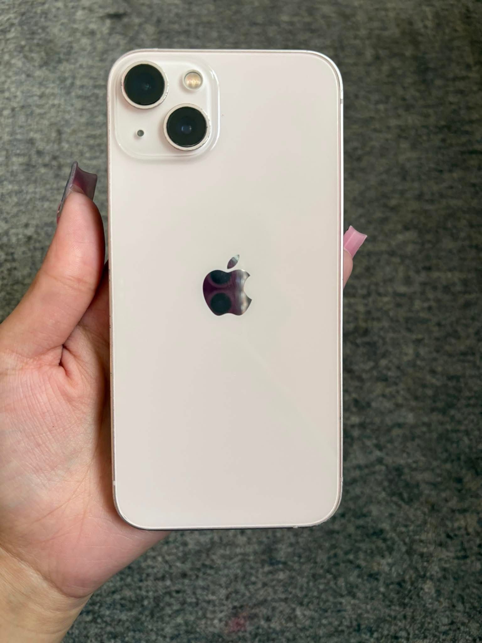 iPhone 13