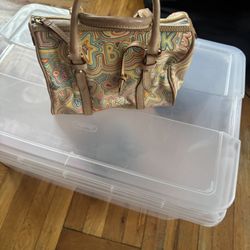 Dooney bourke hand bag