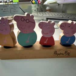 Wooden Peppa Pig Family